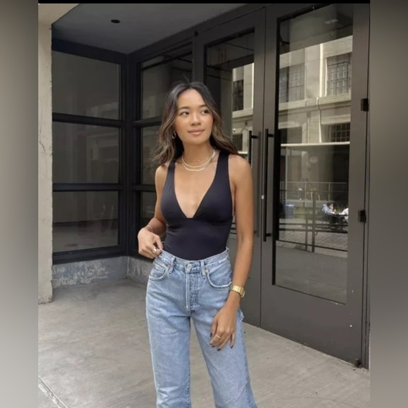 L*Space Black Seam-Free Katniss One Piece Swimsuit Size Small - Picture 3 of 10